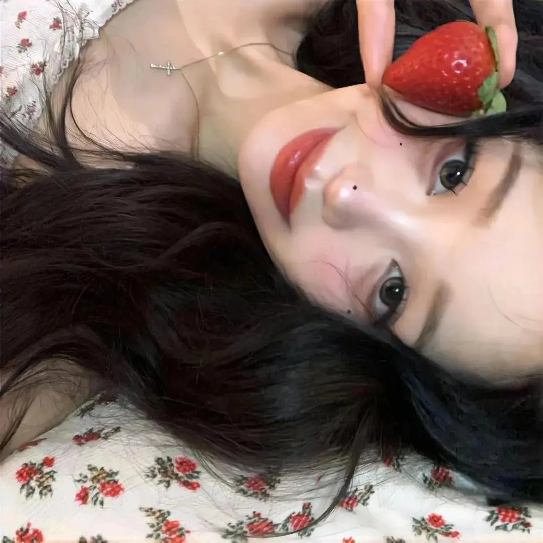 白莲花度假村第一季